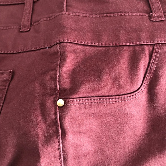 Refuge ladies skinny Jean like slacks burgundy  size 10 - Picture 4 of 6